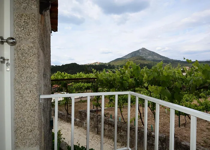 Nyaraló Quinta Do Fundo